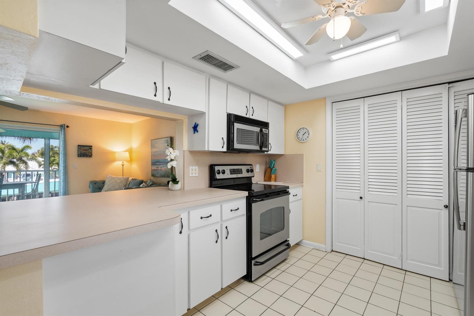 249 Center Street 2c photo 16