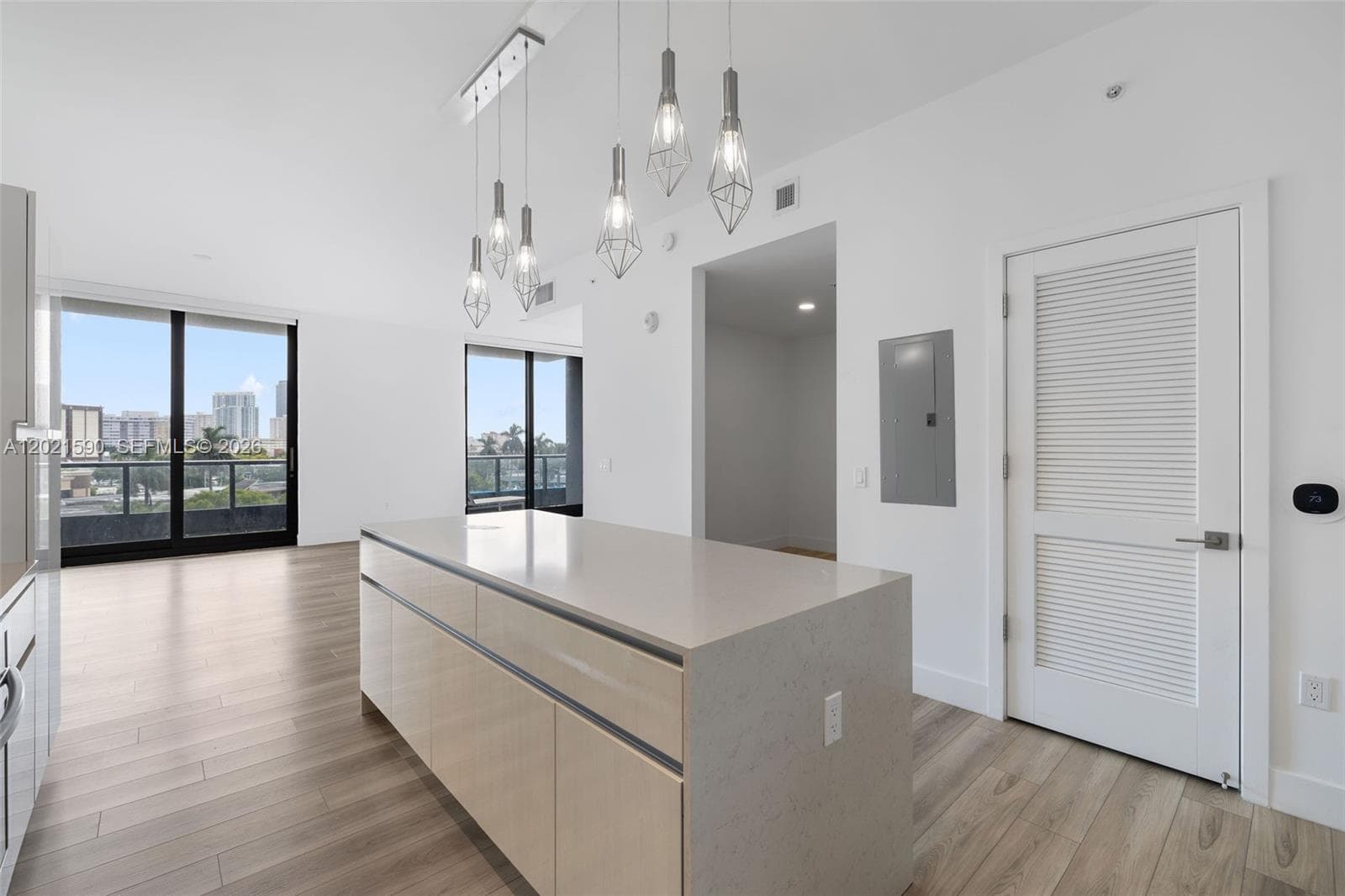 101 Diplomat Pkwy 410 photo 5