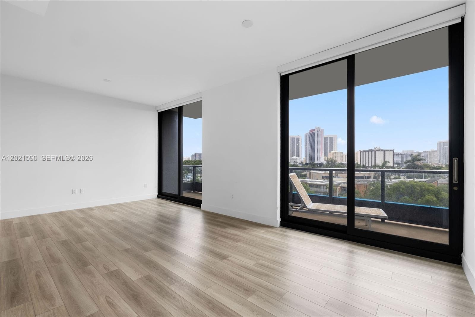 101 Diplomat Pkwy 410 photo 8