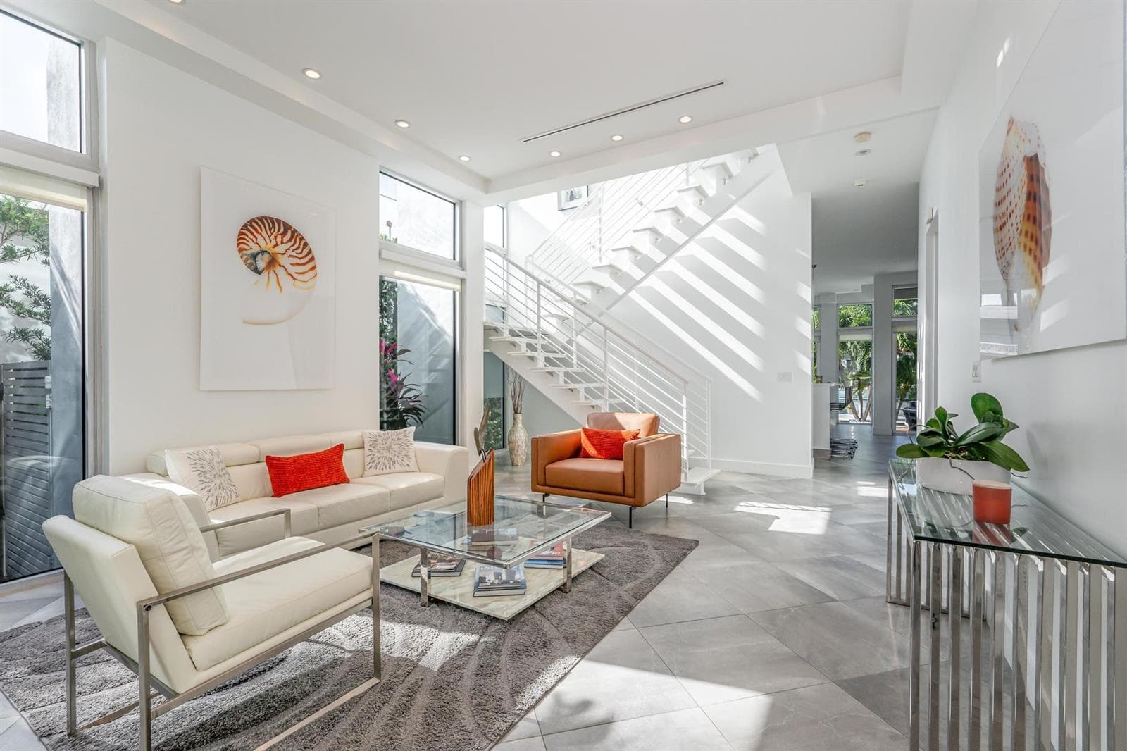 117 S Gordon Road photo 12