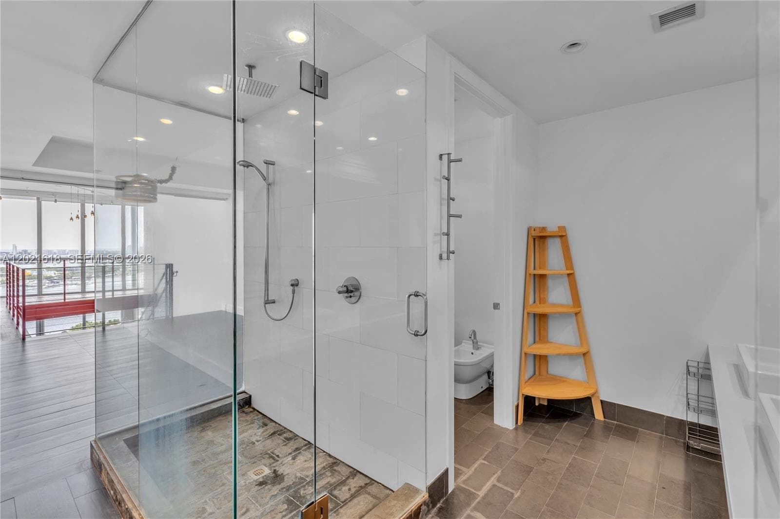 1100 Biscayne Blvd 2706 photo 12