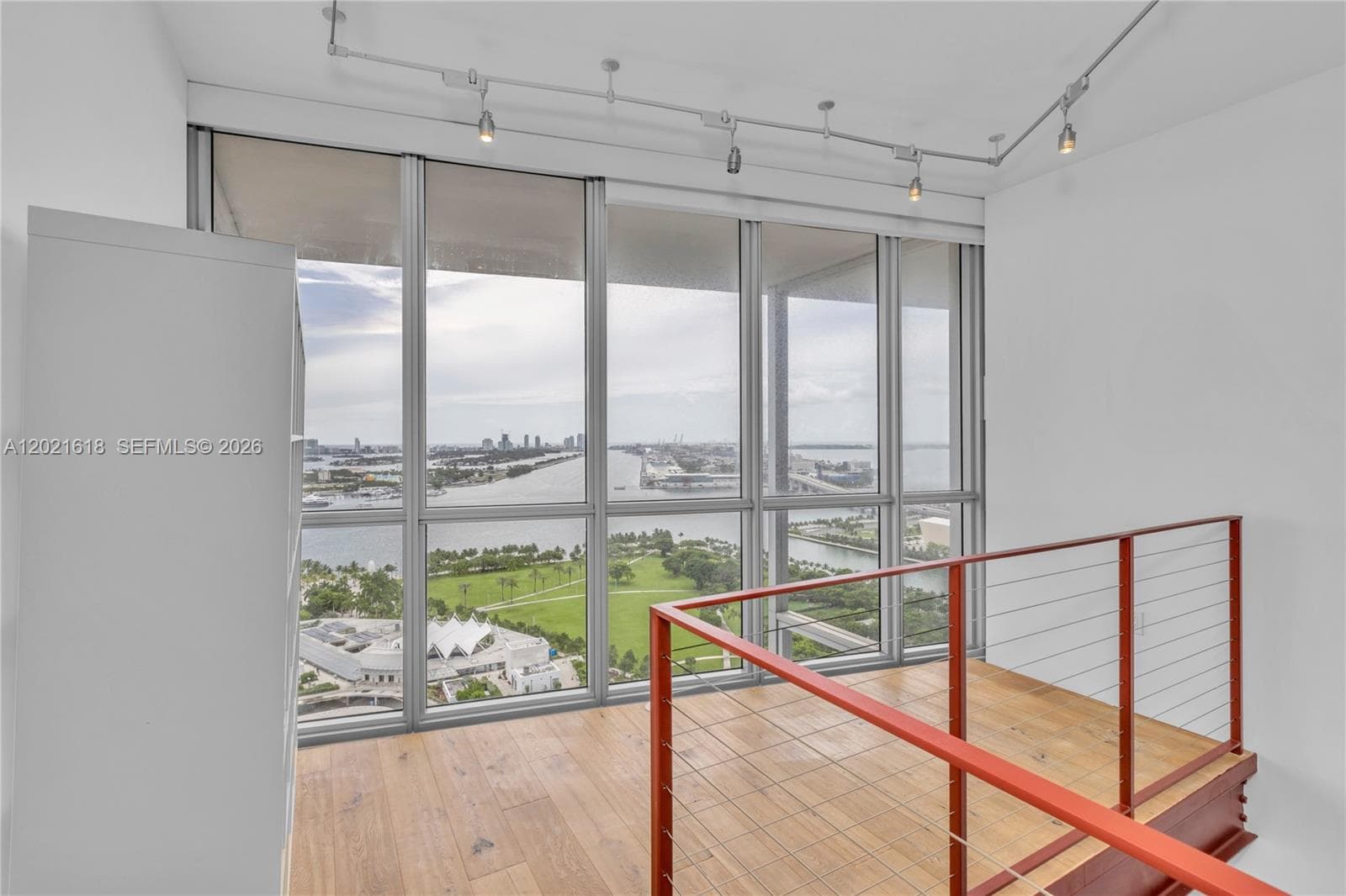 1100 Biscayne Blvd 2706 photo 9