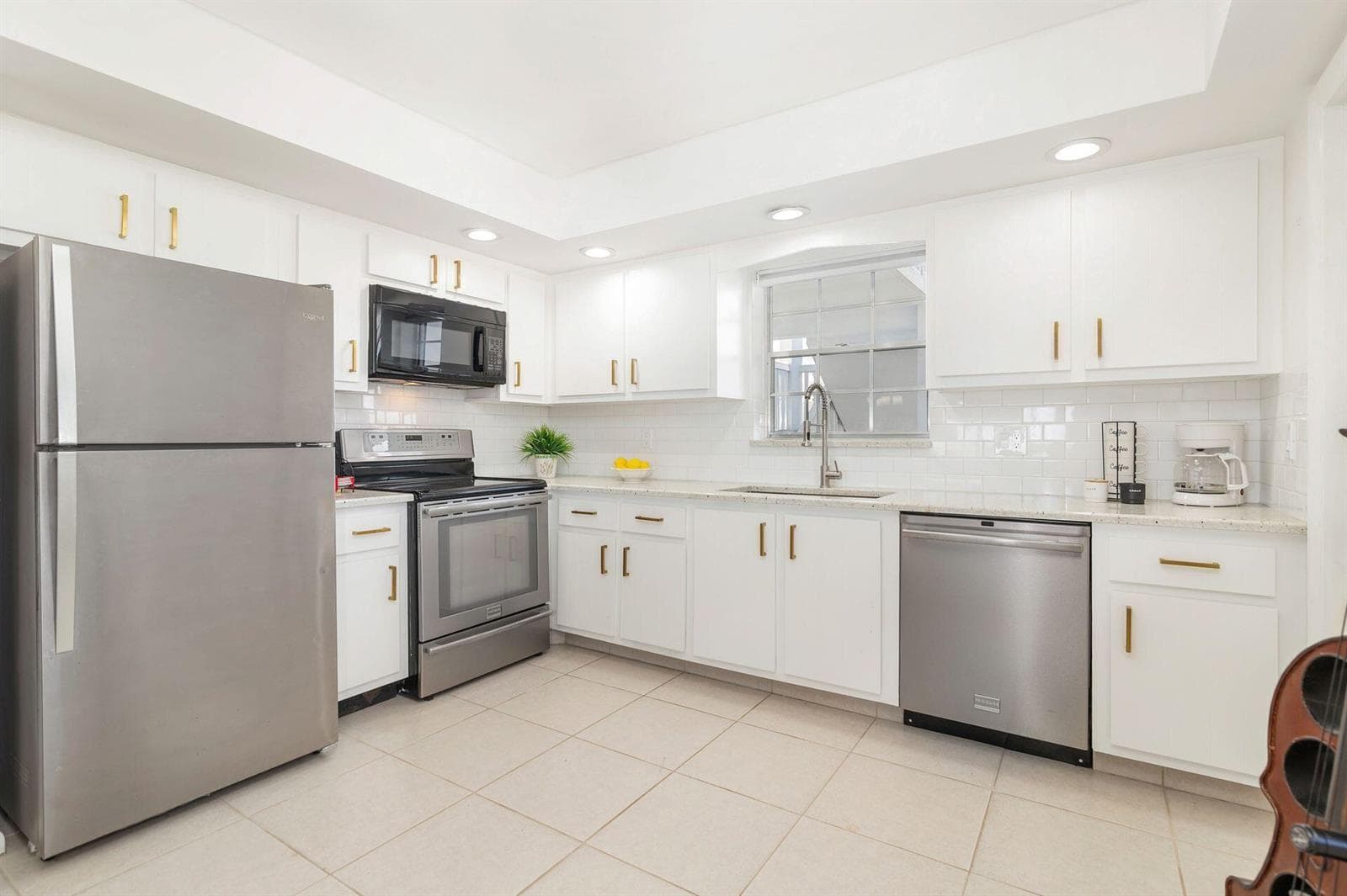 907 Marina Drive 310 photo 4