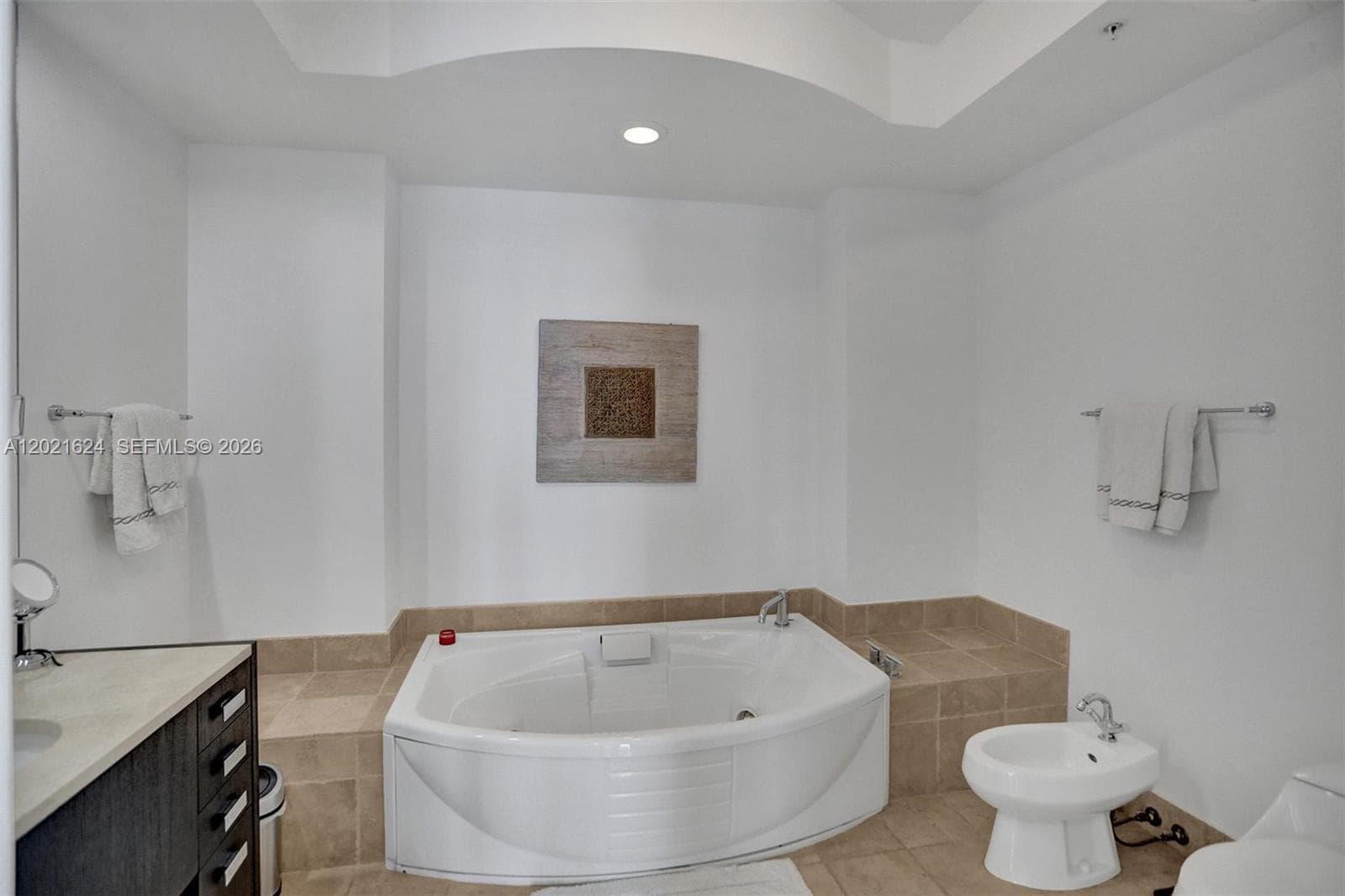 18201 COLLINS AV 4108 photo 22