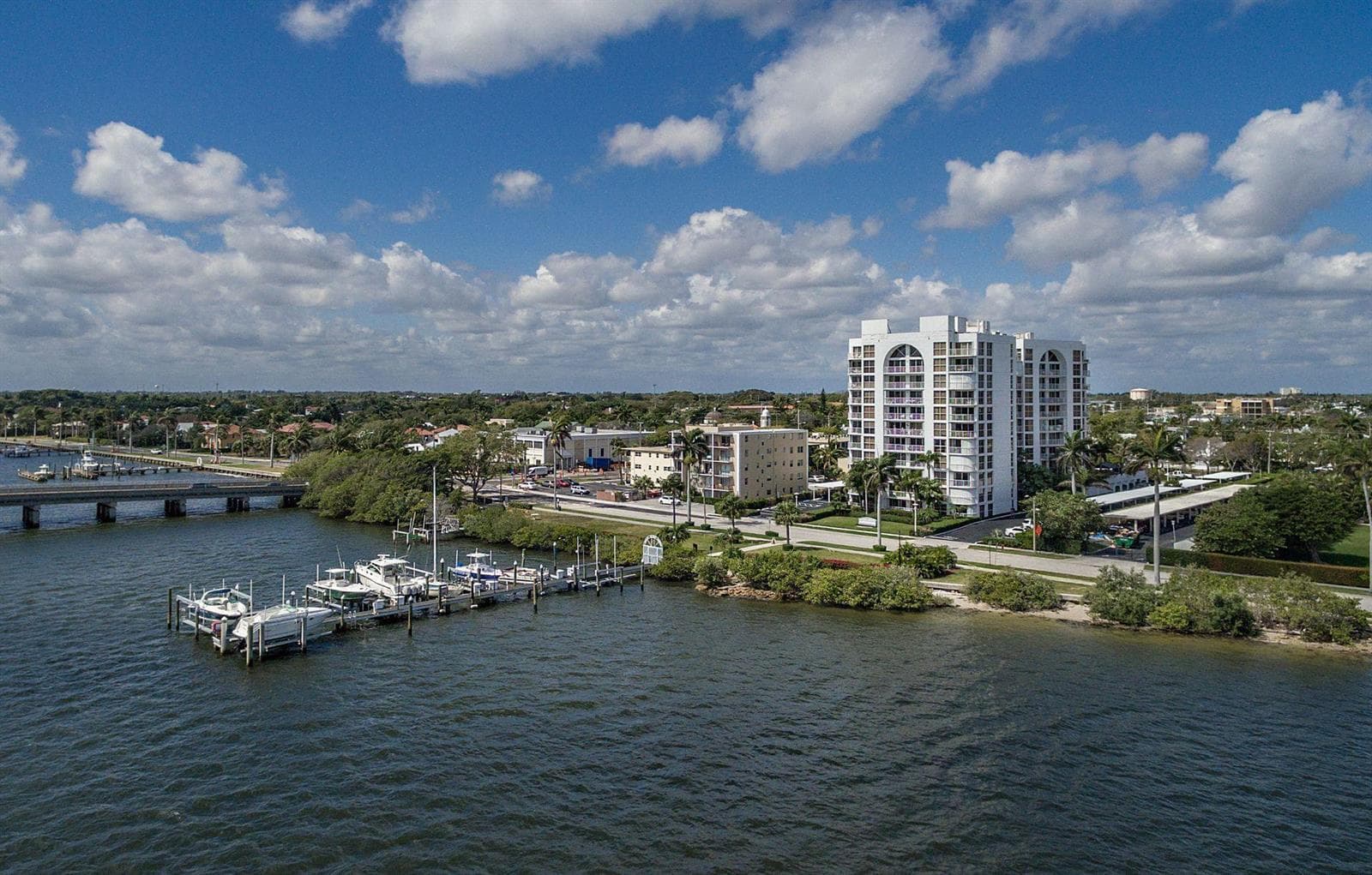 3901 S Flagler Drive 802 photo 18