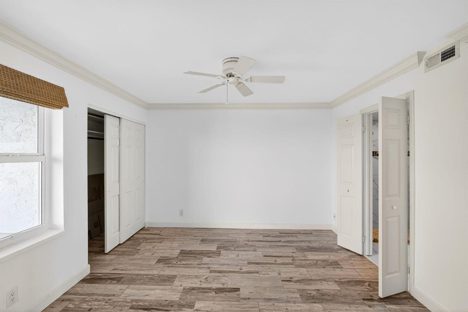 3901 S Flagler Drive 903 photo 12