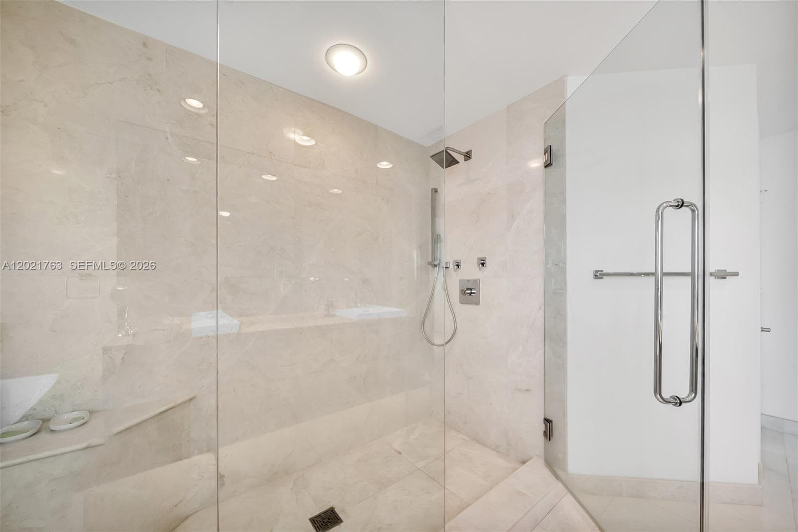 17301 Biscayne Blvd 907 photo 22
