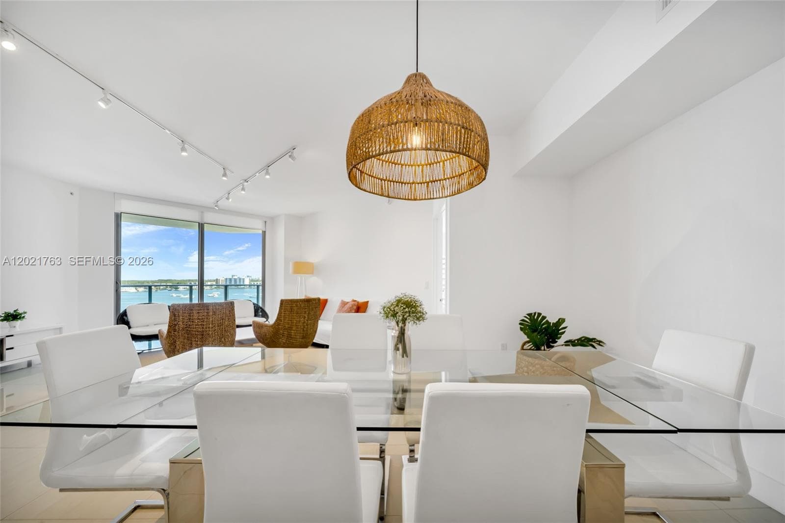 17301 Biscayne Blvd 907 photo 7