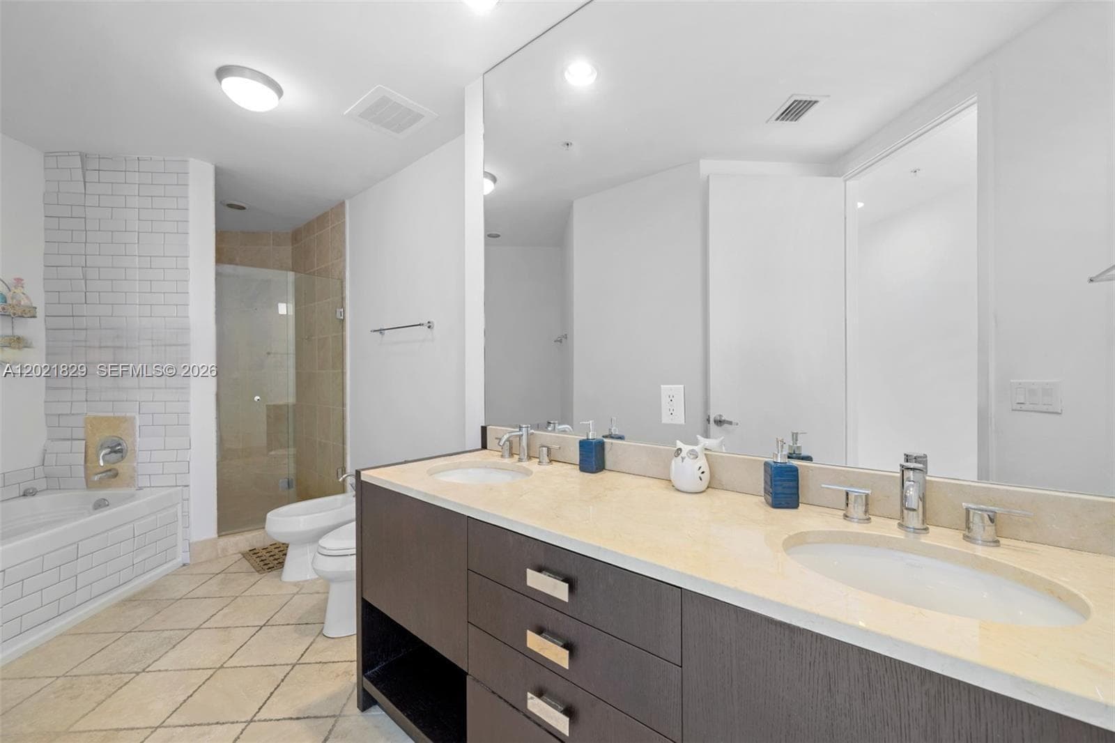 18201 Collins Ave 3501A photo 11