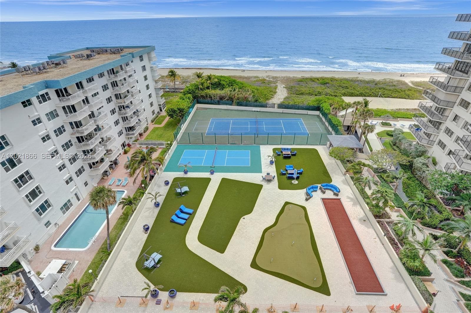 1800 S Ocean Blvd 1012 photo 1