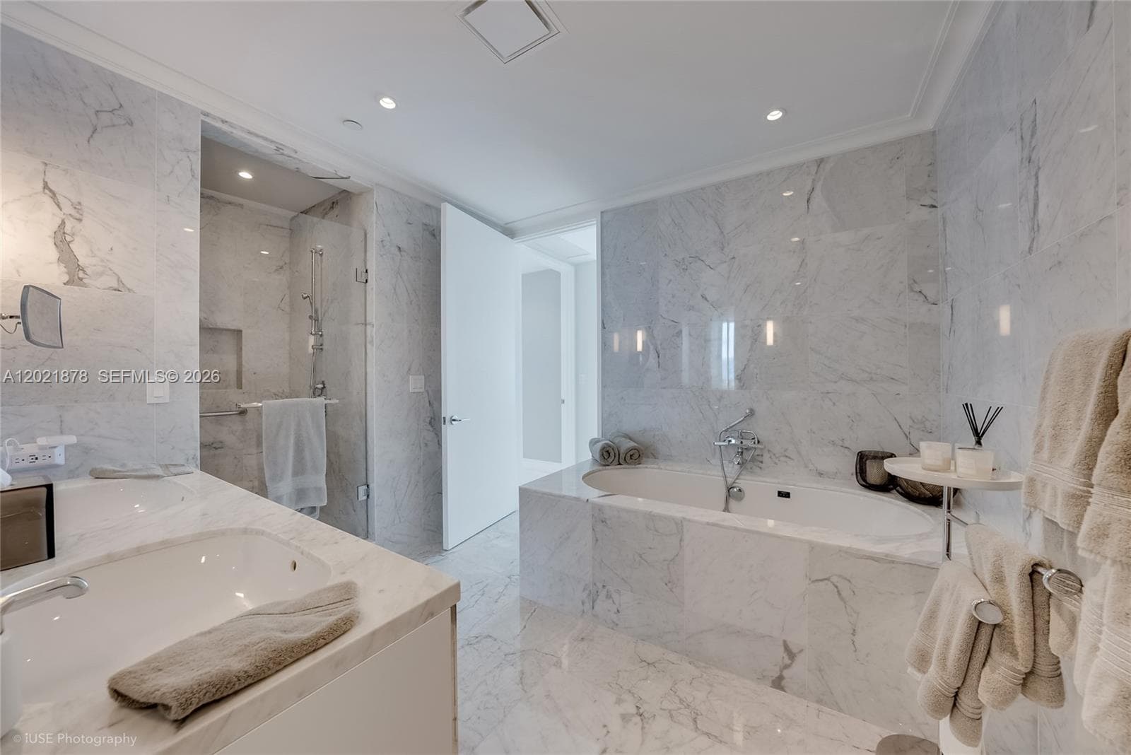 15701 Collins ave 3001 photo 17