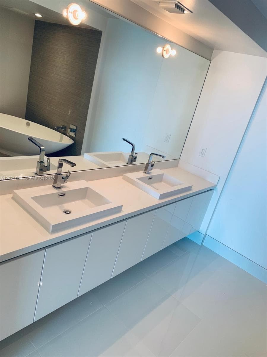 330 Sunny Isles Blvd 5-1006 photo 12