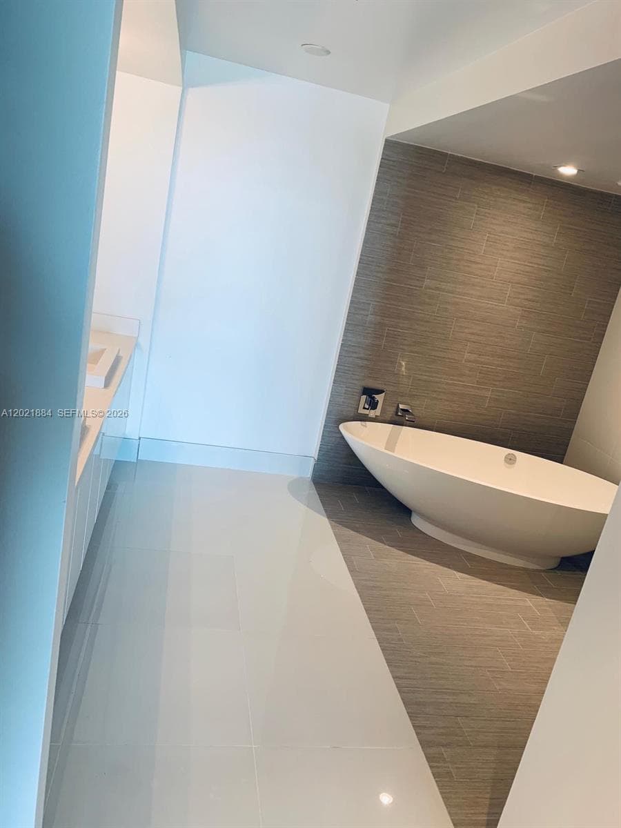 330 Sunny Isles Blvd 5-1006 photo 11
