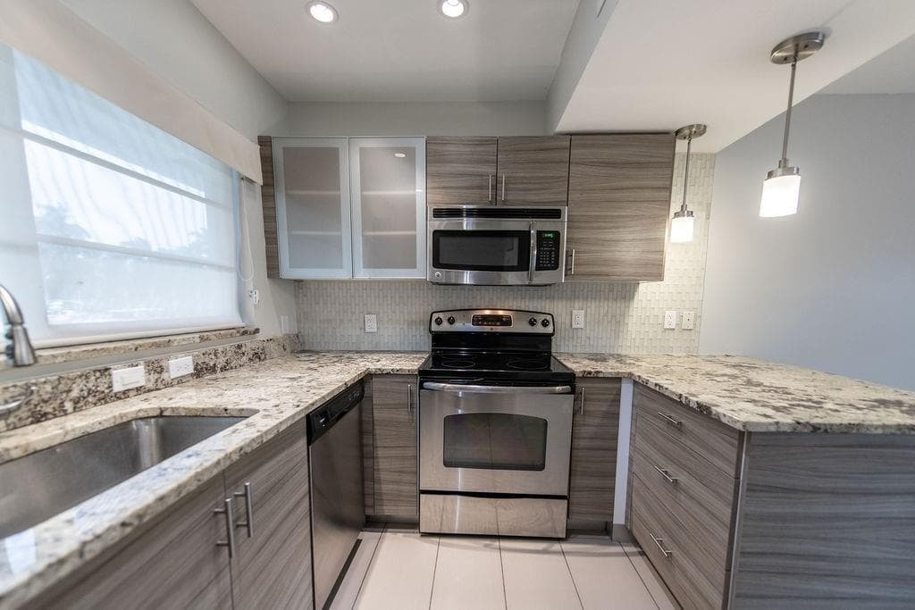 64 Isle Of Venice Drive 22 photo 5