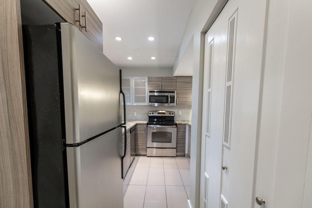 64 Isle Of Venice Drive 22 photo 8