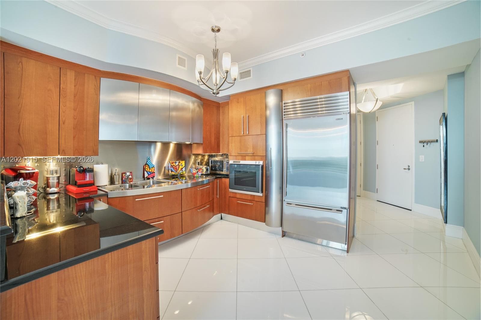 18101 Collins Ave 1906 photo 2