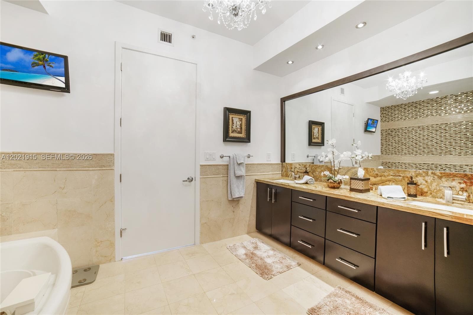 18101 Collins Ave 1906 photo 12