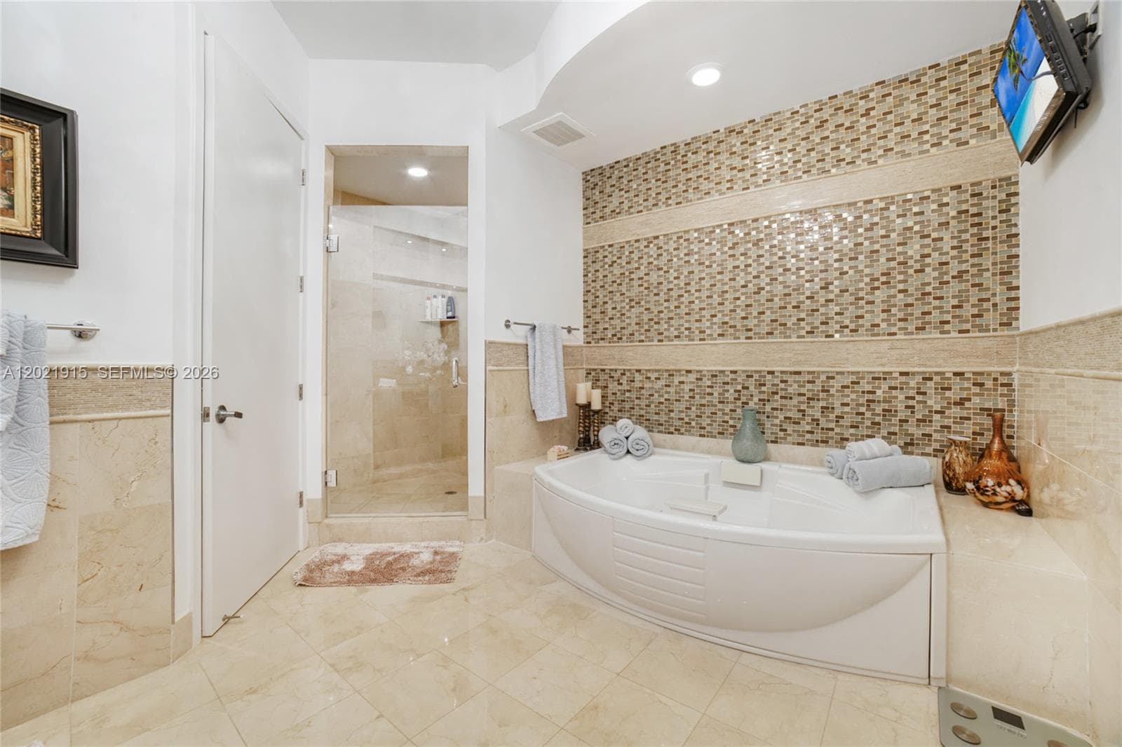 18101 Collins Ave 1906 photo 11