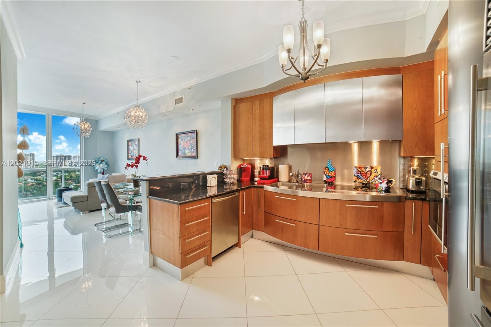 18101 Collins Ave 1906 photo 4