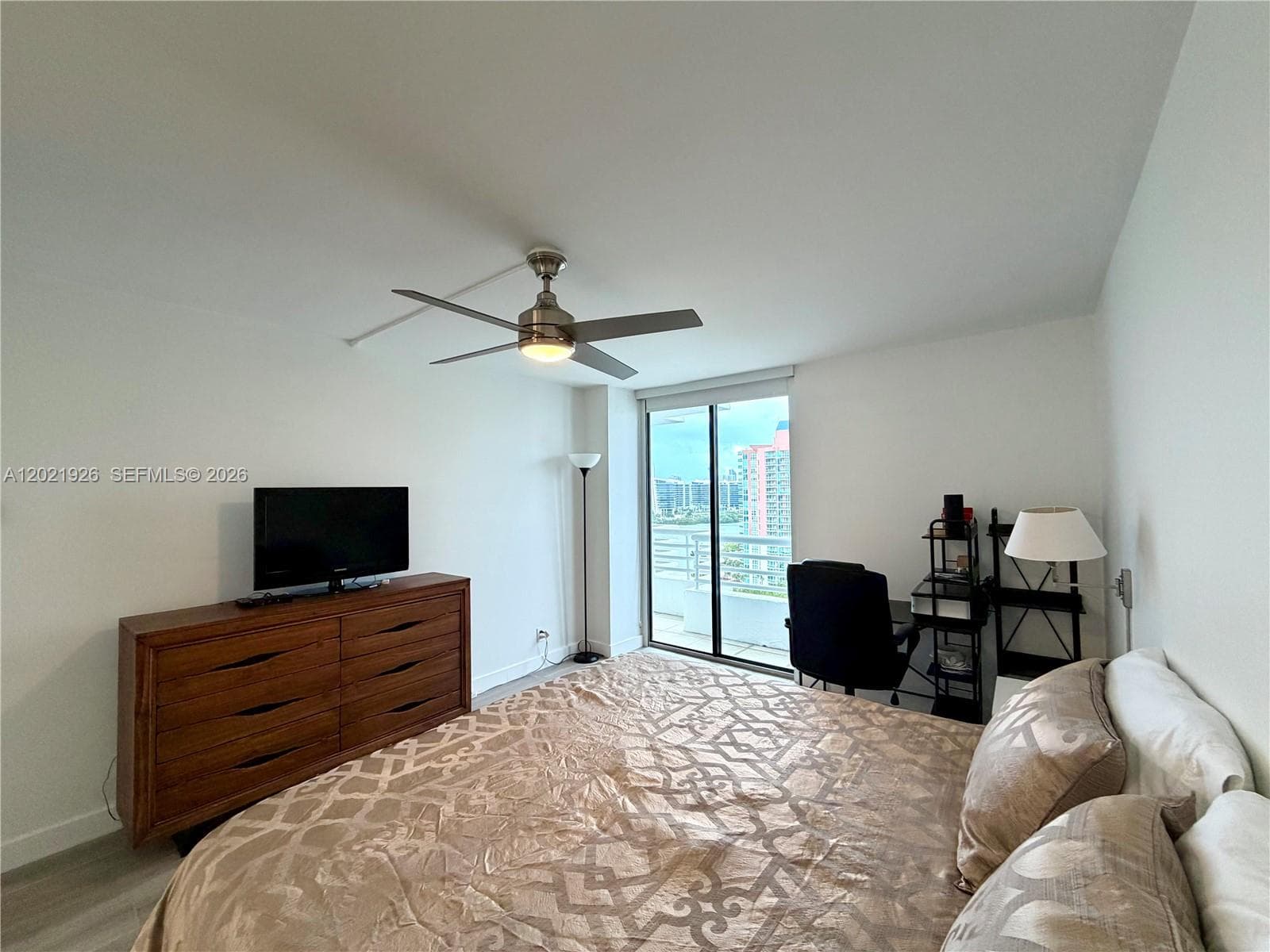3300 192nd St 1713 photo 7