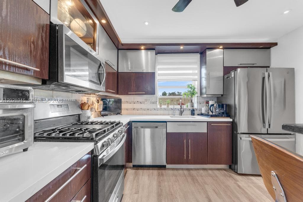 8394 154th Ave 43 photo 1