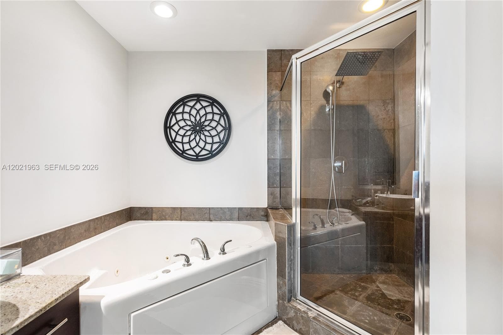 3029 188th St 405 photo 14