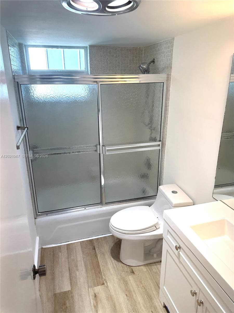 9501 Bay Harbor Dr 5B photo 17