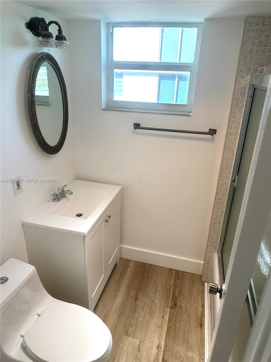 9501 Bay Harbor Dr 5B photo 16