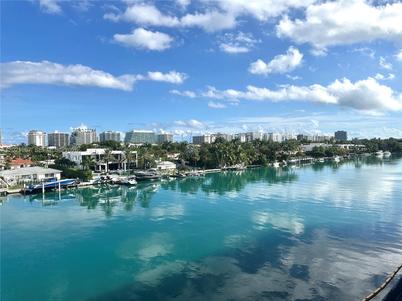 9501 Bay Harbor Dr 5B photo 4