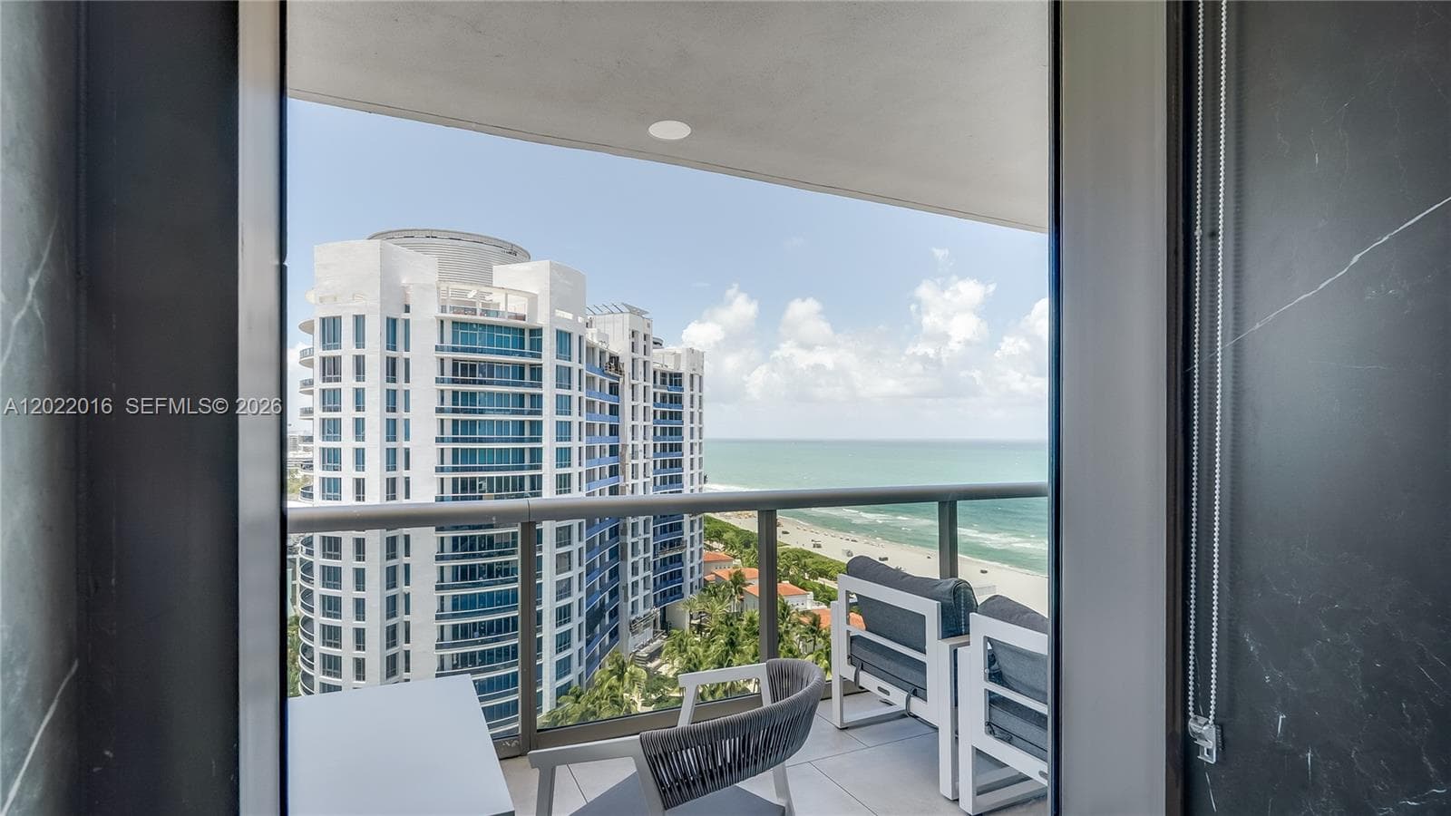 5875 Collins Ave 1807 photo 16