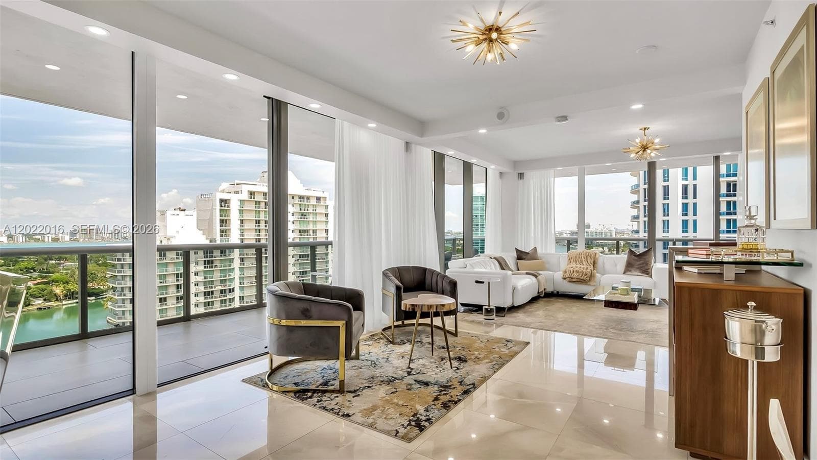5875 Collins Ave 1807 photo 1