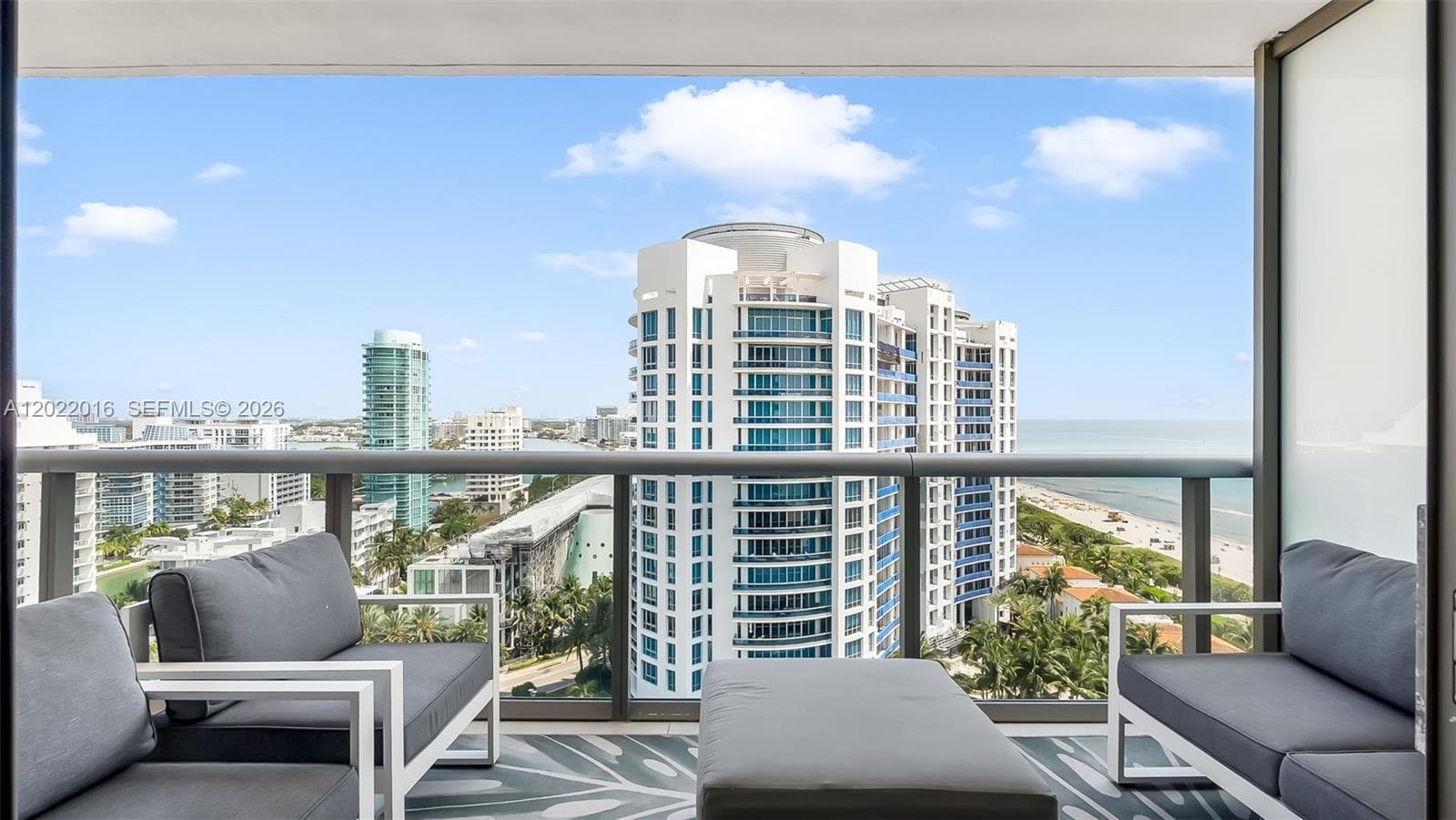 5875 Collins Ave 1807 photo 18