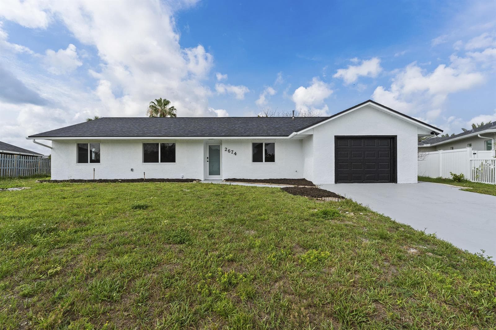 2674 SW Monterrey Lane 4