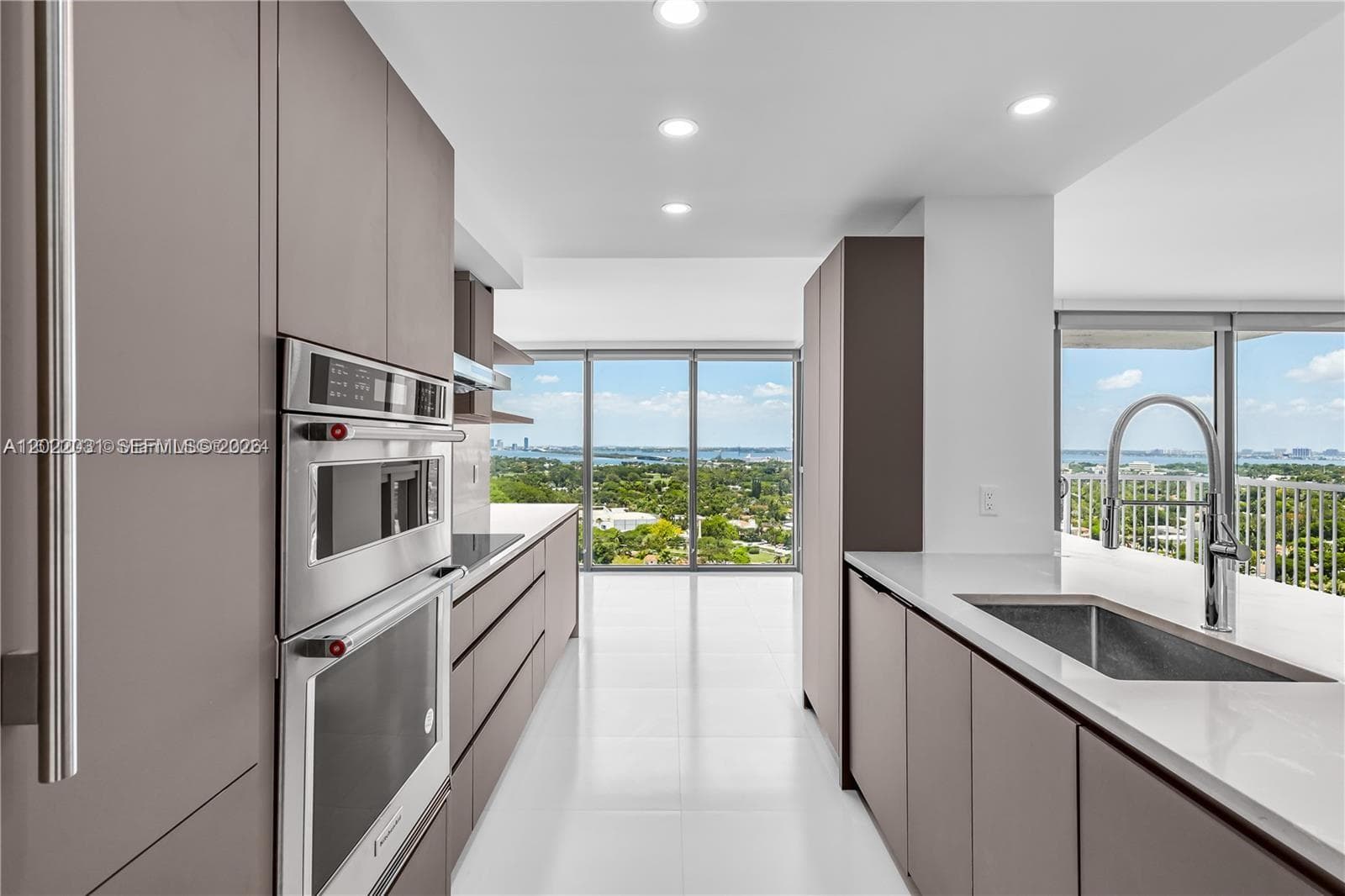 2655 Collins Ave 2302 photo 8