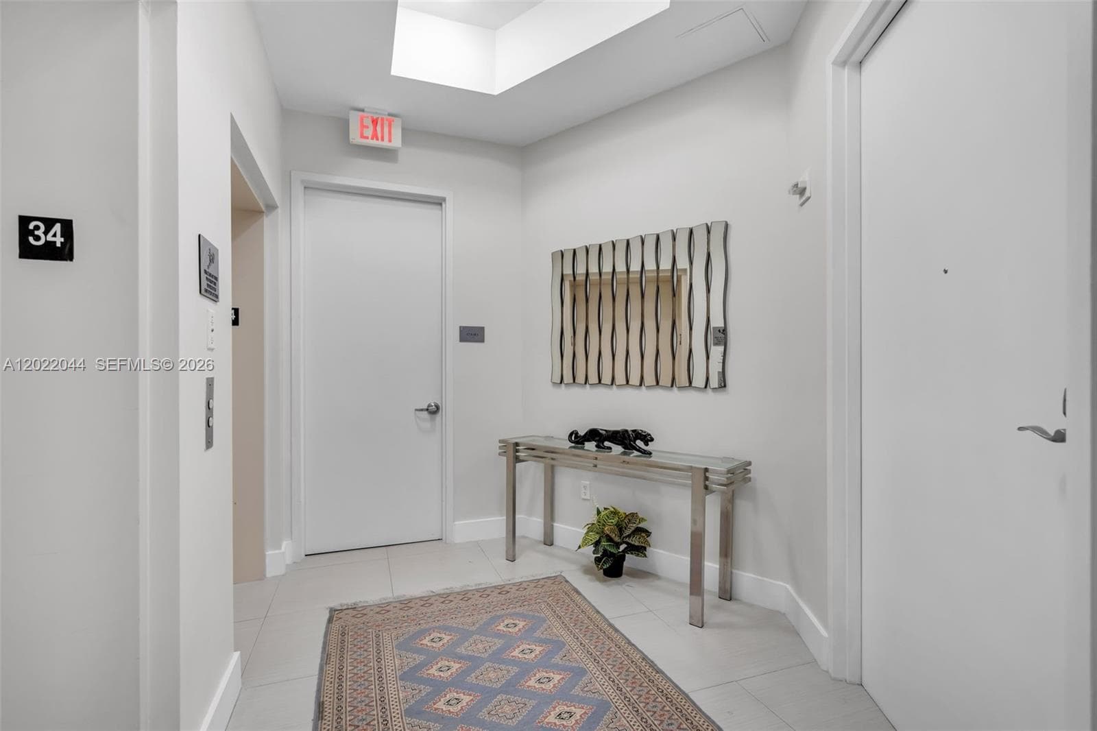 15811 Collins Ave 3407 photo 4