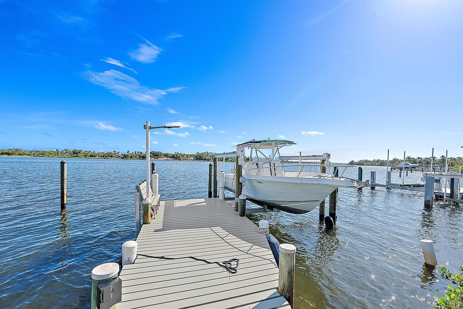 12140 SE Indian River Drive N photo 13
