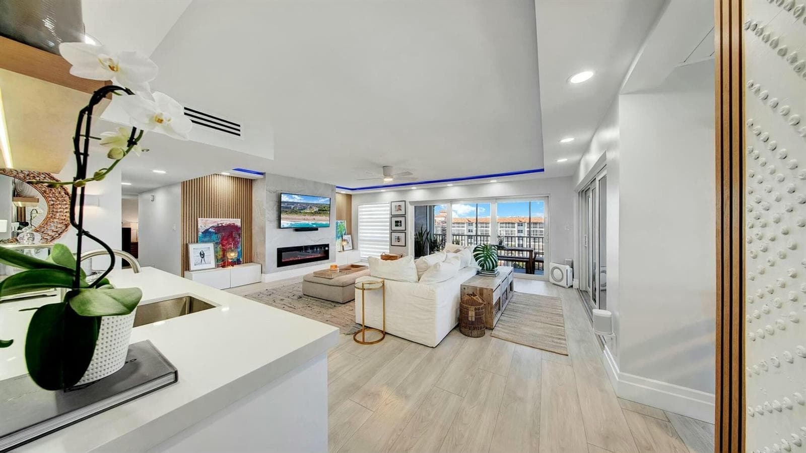 2871 N Ocean Boulevard N D502 photo 17