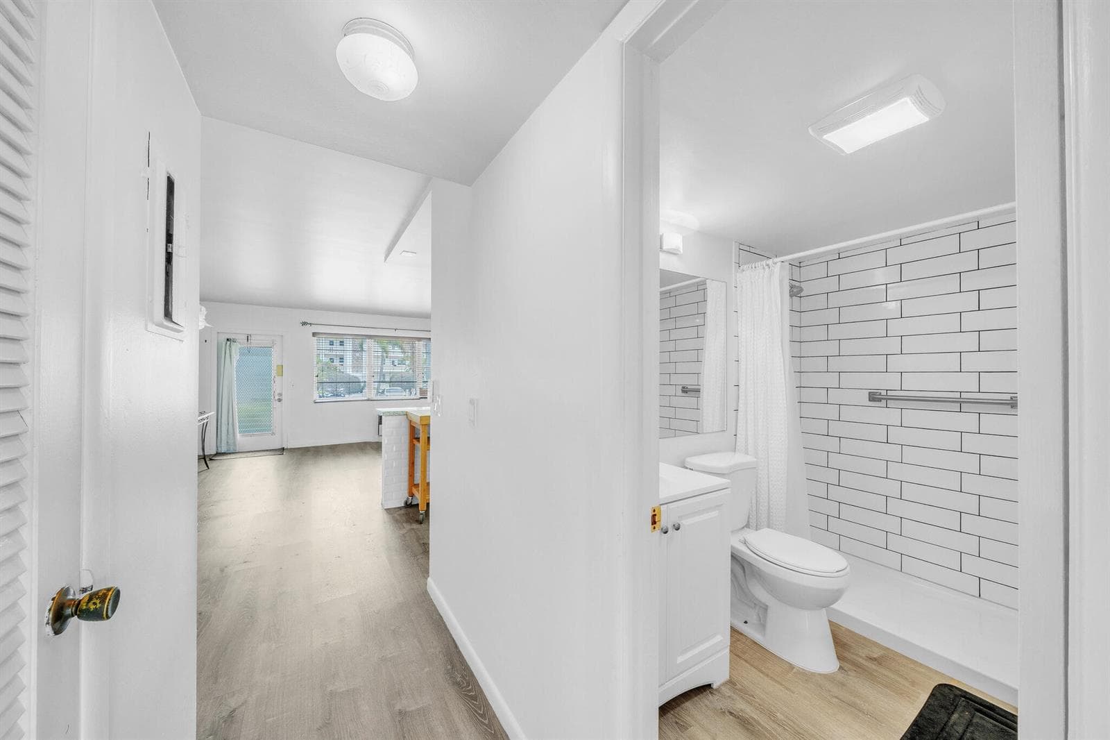 127 Westbury G photo 23