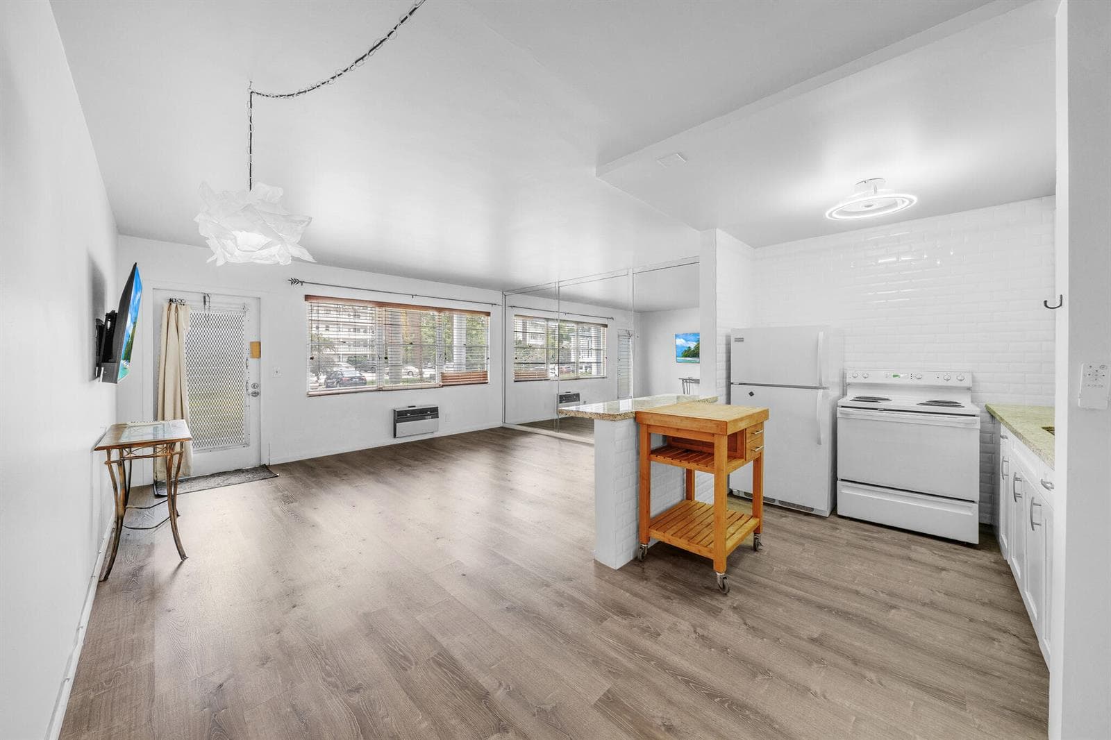 127 Westbury G photo 14