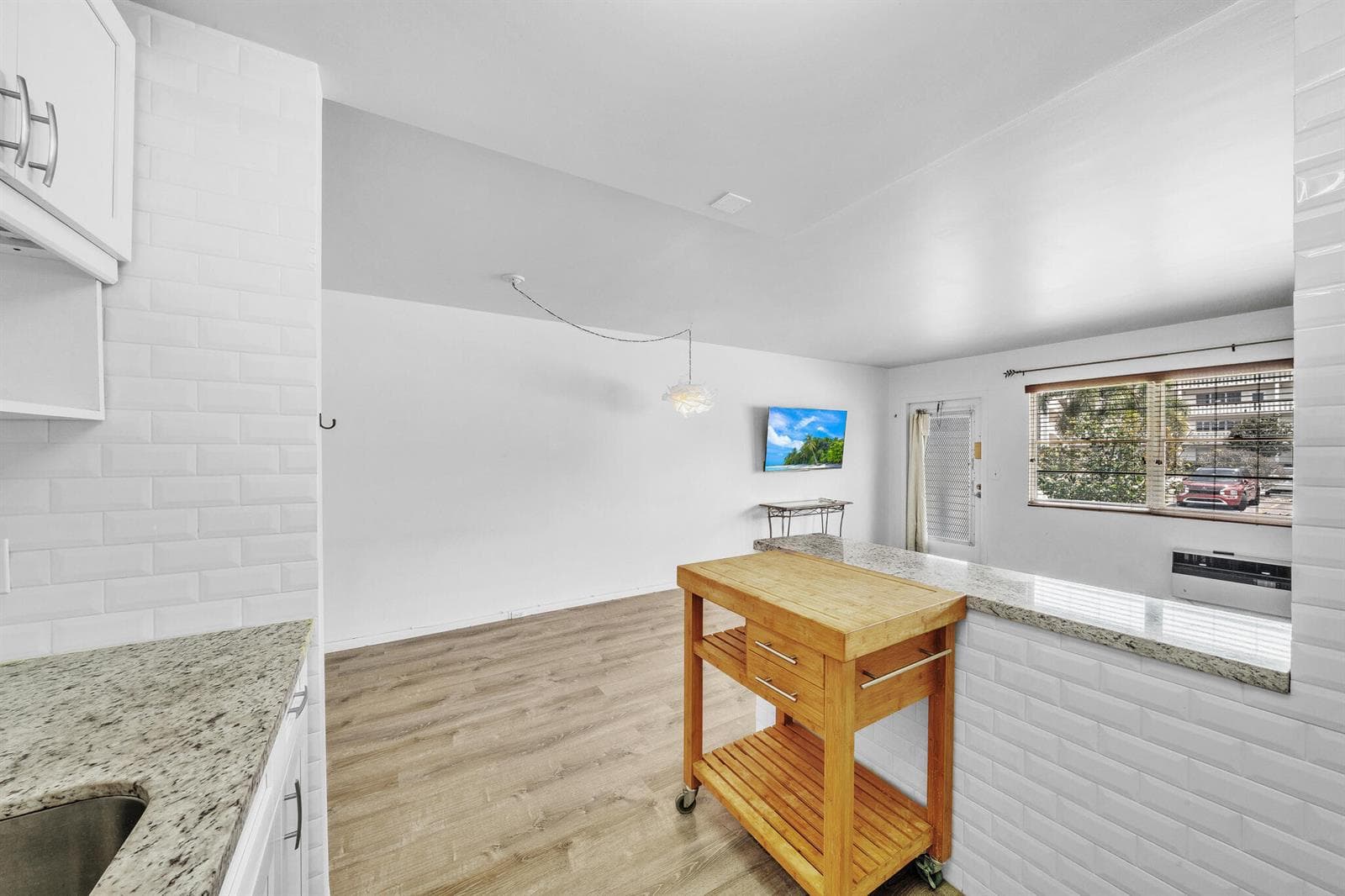 127 Westbury G photo 11