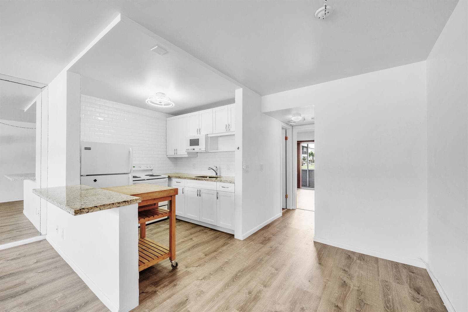 127 Westbury G photo 8