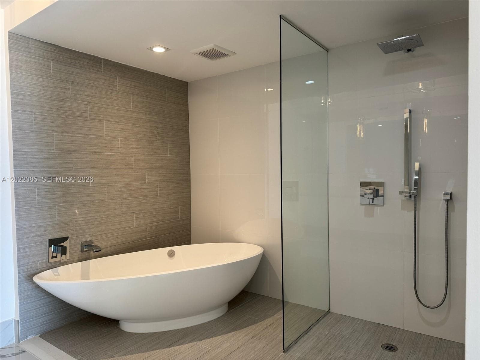 330 Sunny Isles Blvd 5-1003 photo 17