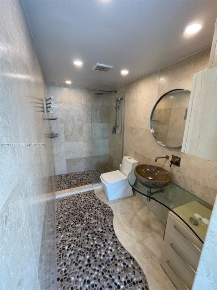 5313 Collins Ave 1004 photo 7