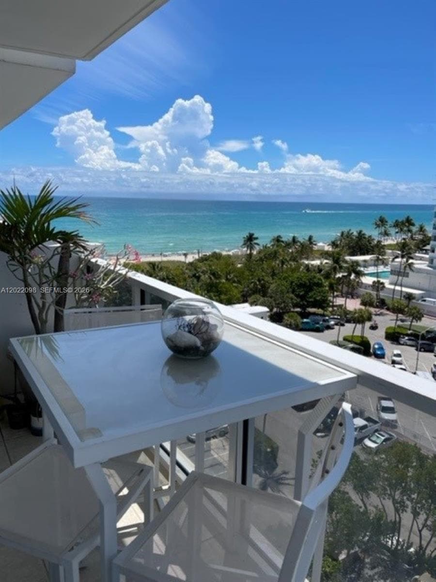 5313 Collins Ave 1004 photo 20