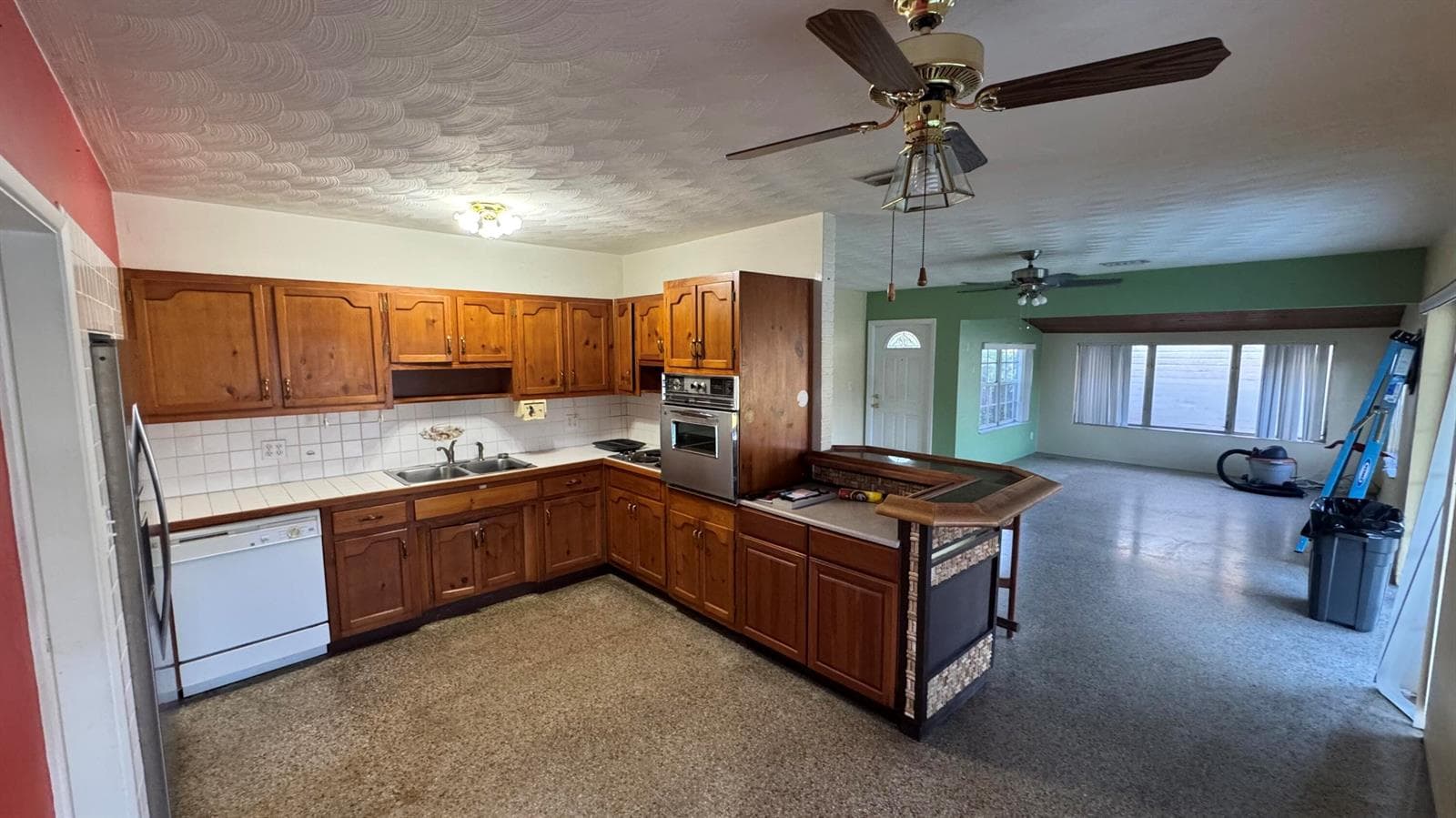 2714 Scott Street photo 6