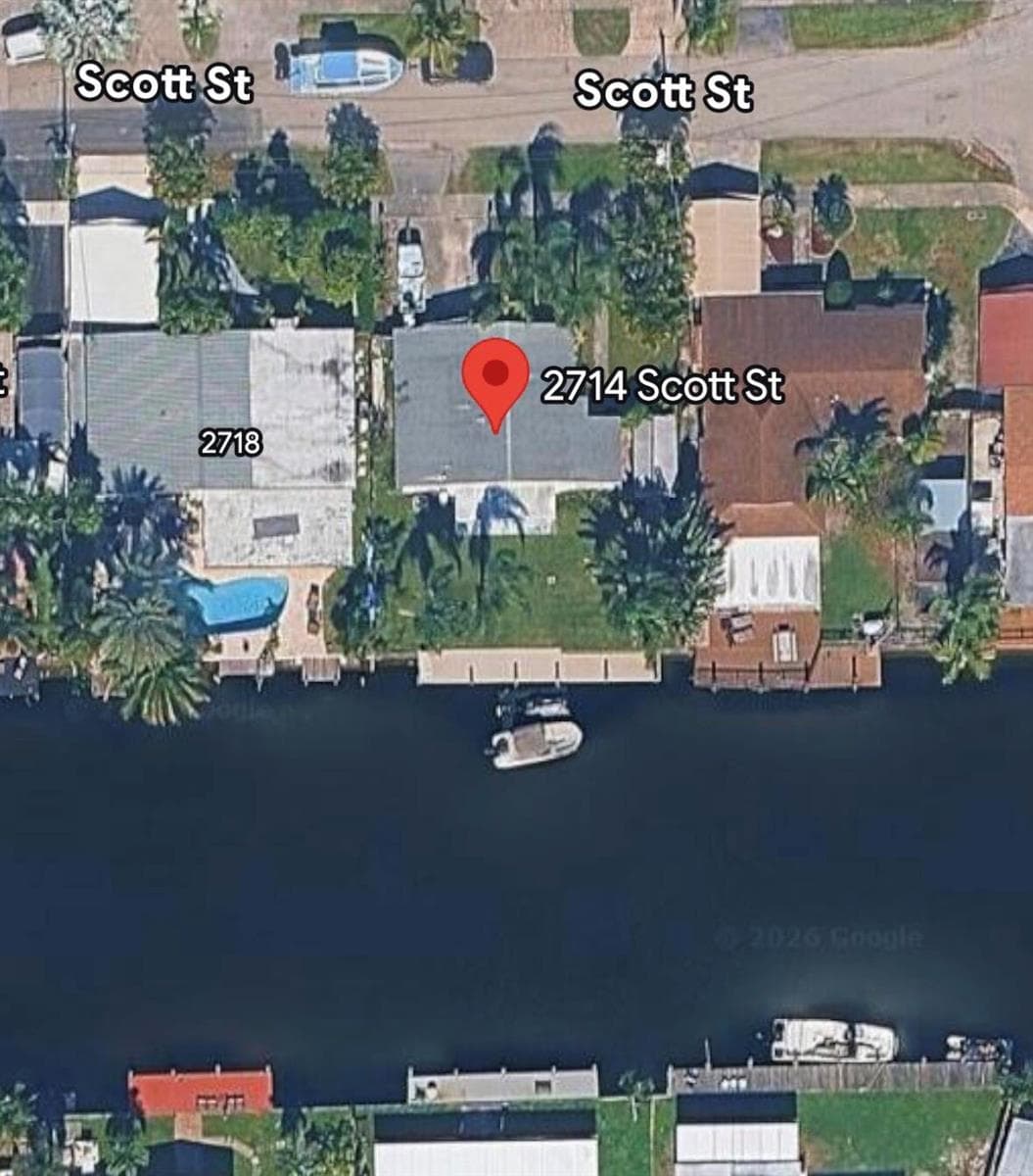 2714 Scott Street photo 1