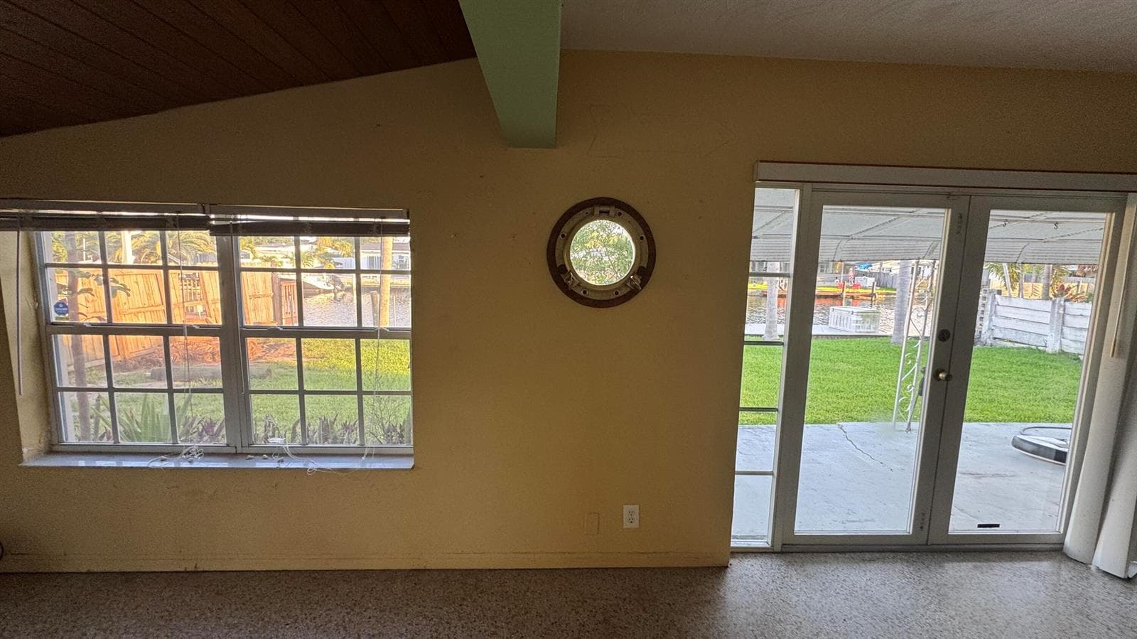 2714 Scott Street photo 8