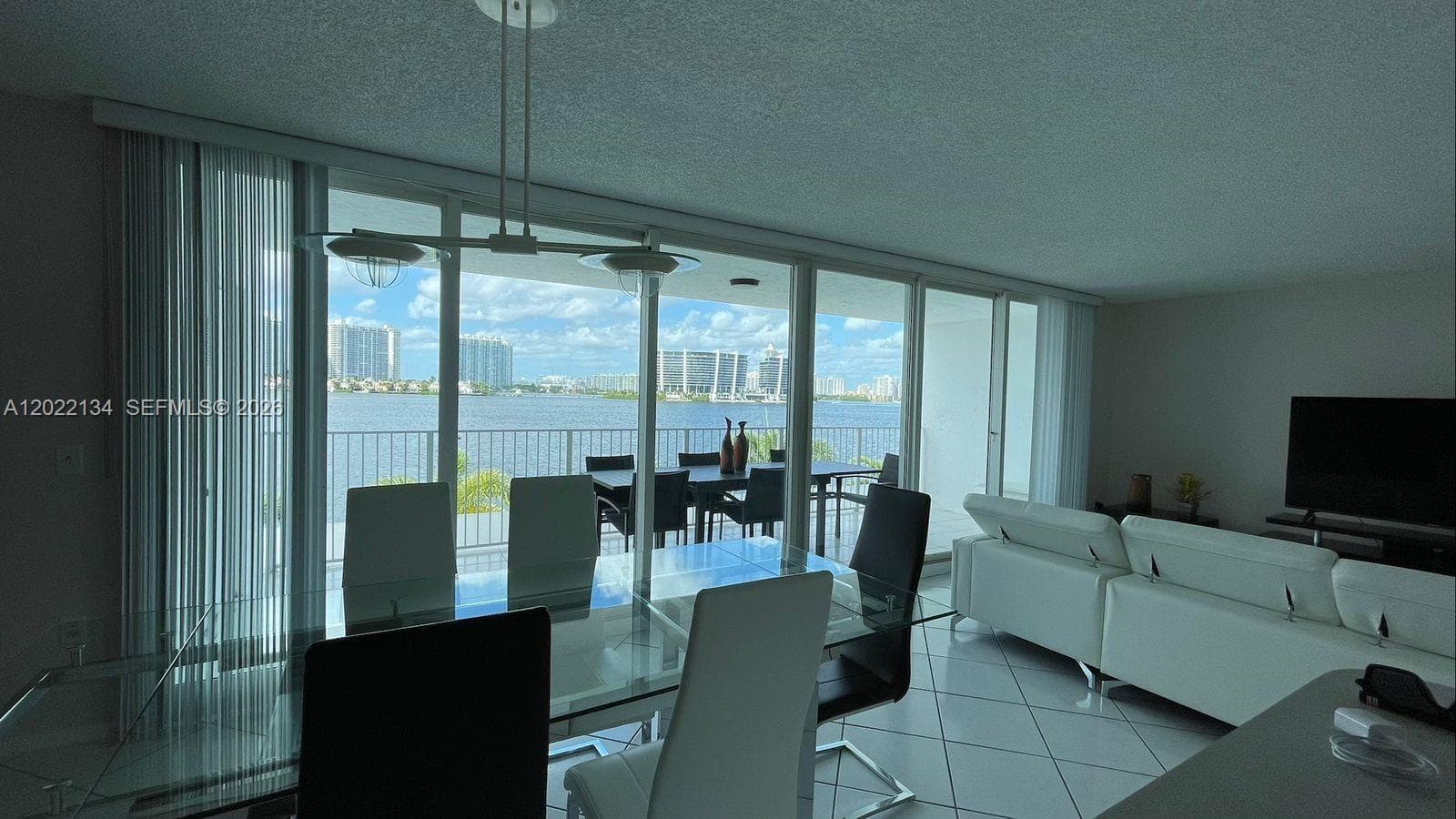 17800 Bay Rd 405 photo 3