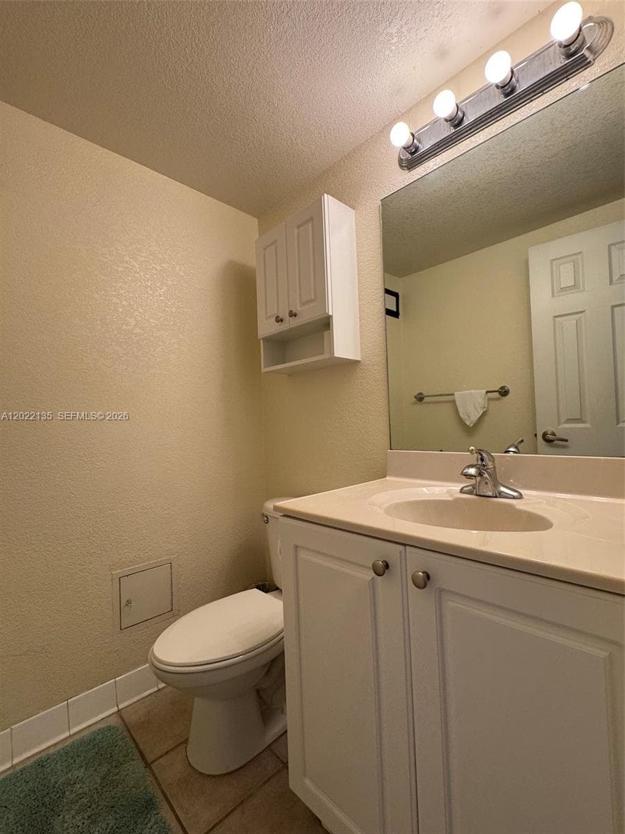 2501 Ocean Dr 328 photo 12