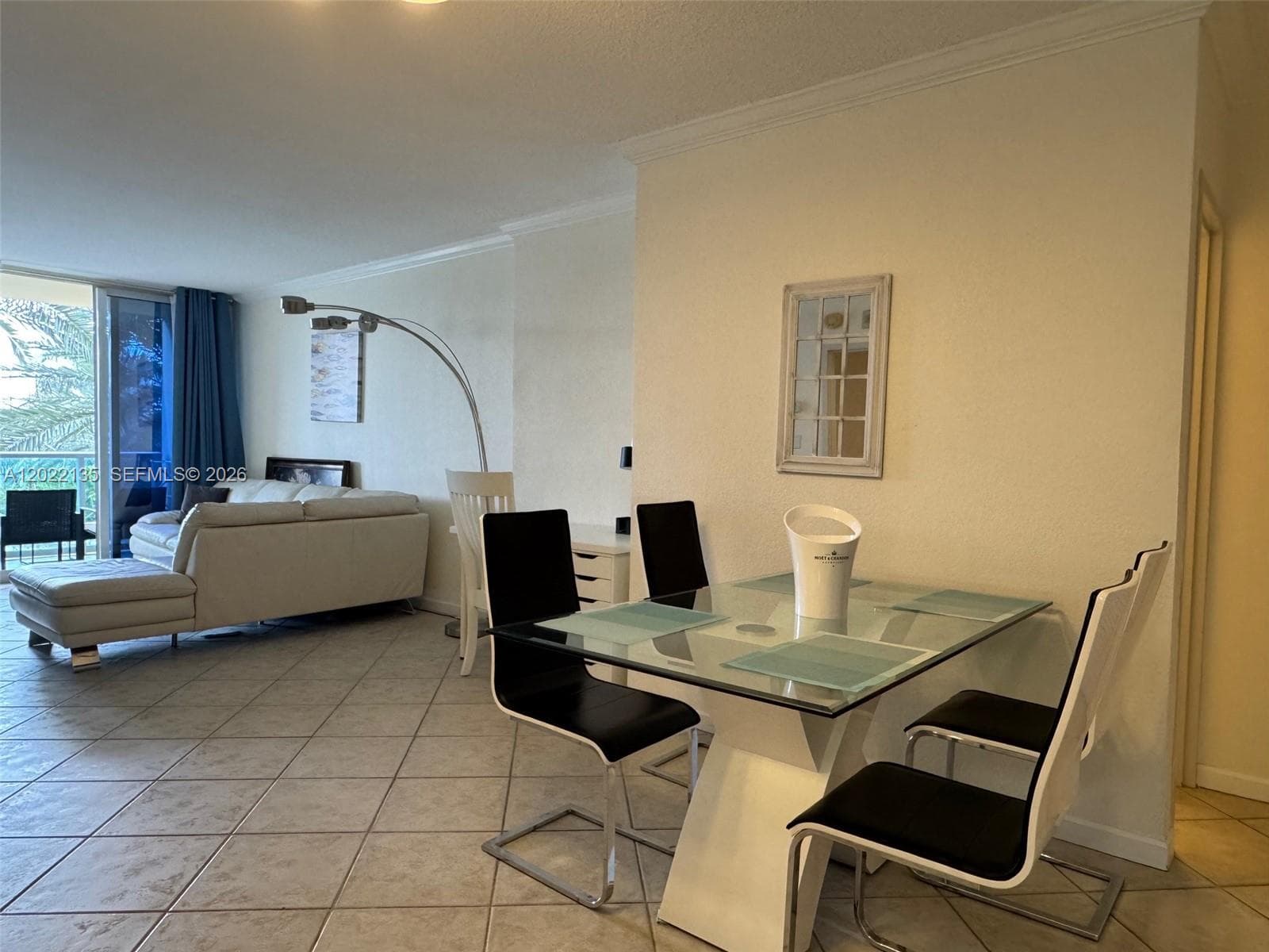 2501 Ocean Dr 328 photo 5